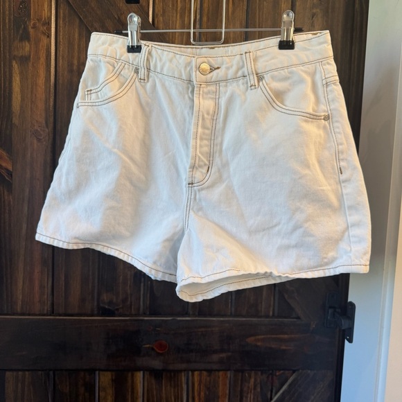 ROLLA'S Original White Jean Shorts - Picture 2 of 6